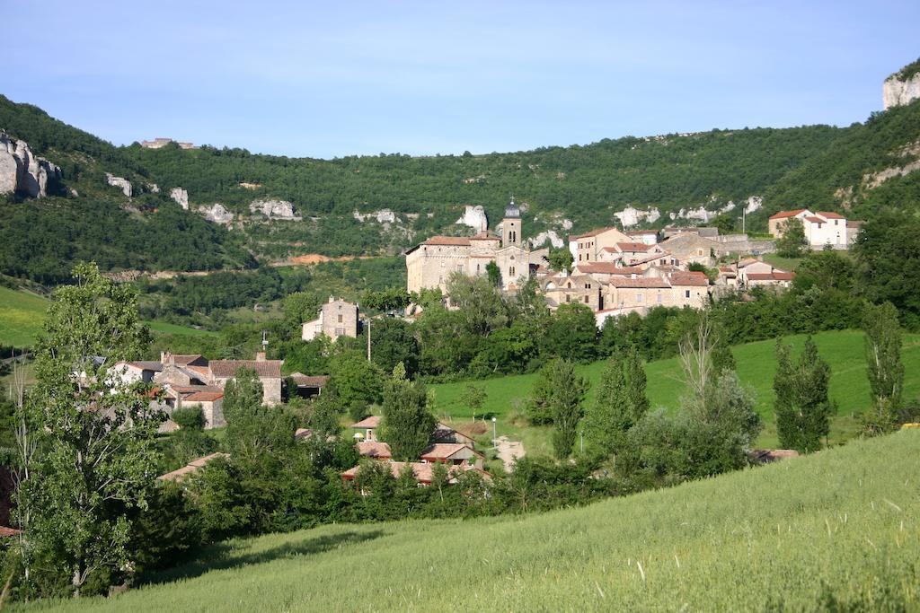 Causses & Vallees Vacances Otel Saint-Georges-de-Luzençon Dış mekan fotoğraf